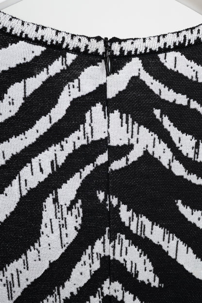 St. John PF19 Zebra-Jacquard Wool-Knit Dress