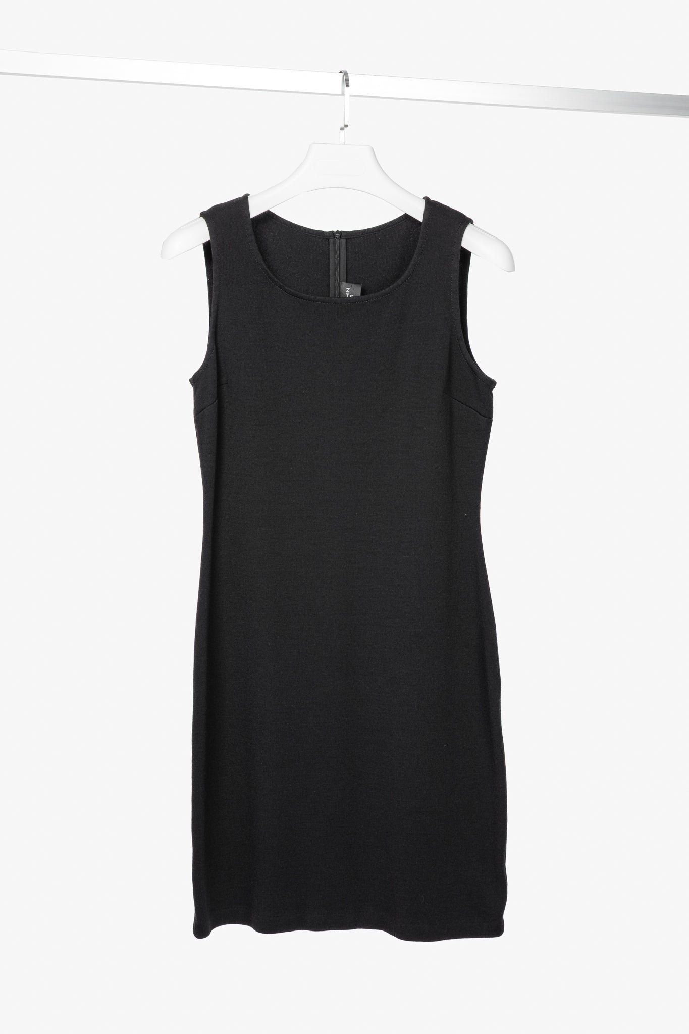 St. John Caviar AW16 Black Wool-Blend Knit Sleeveless Dress