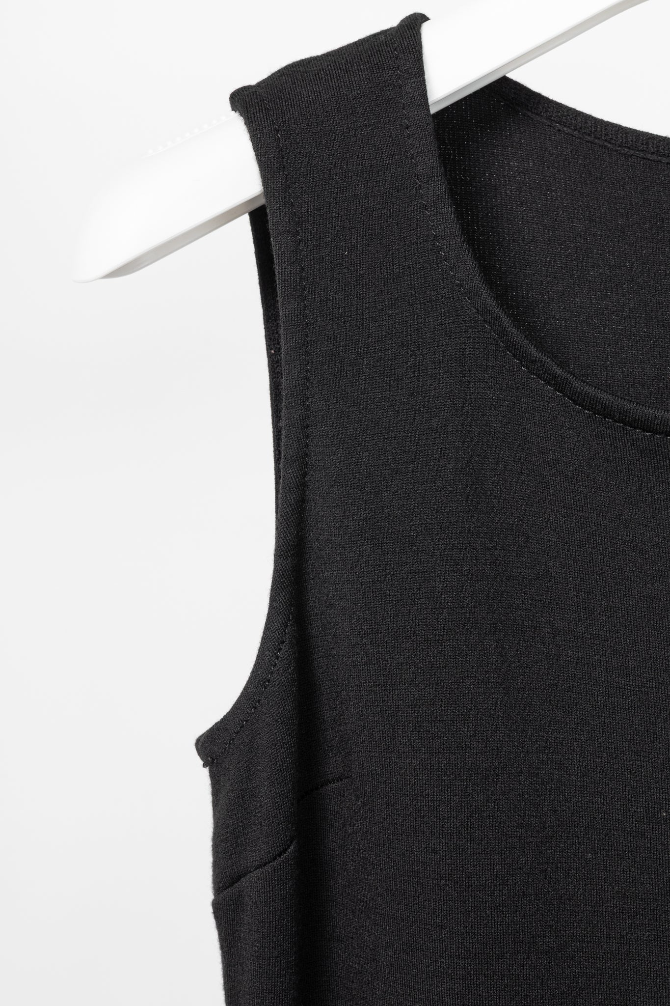 St. John Caviar AW16 Black Wool-Blend Knit Sleeveless Dress
