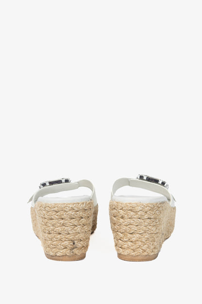 Stuart Weitzman SS23 June 75 White Crystal-Buckle Wedge Slide Sandal