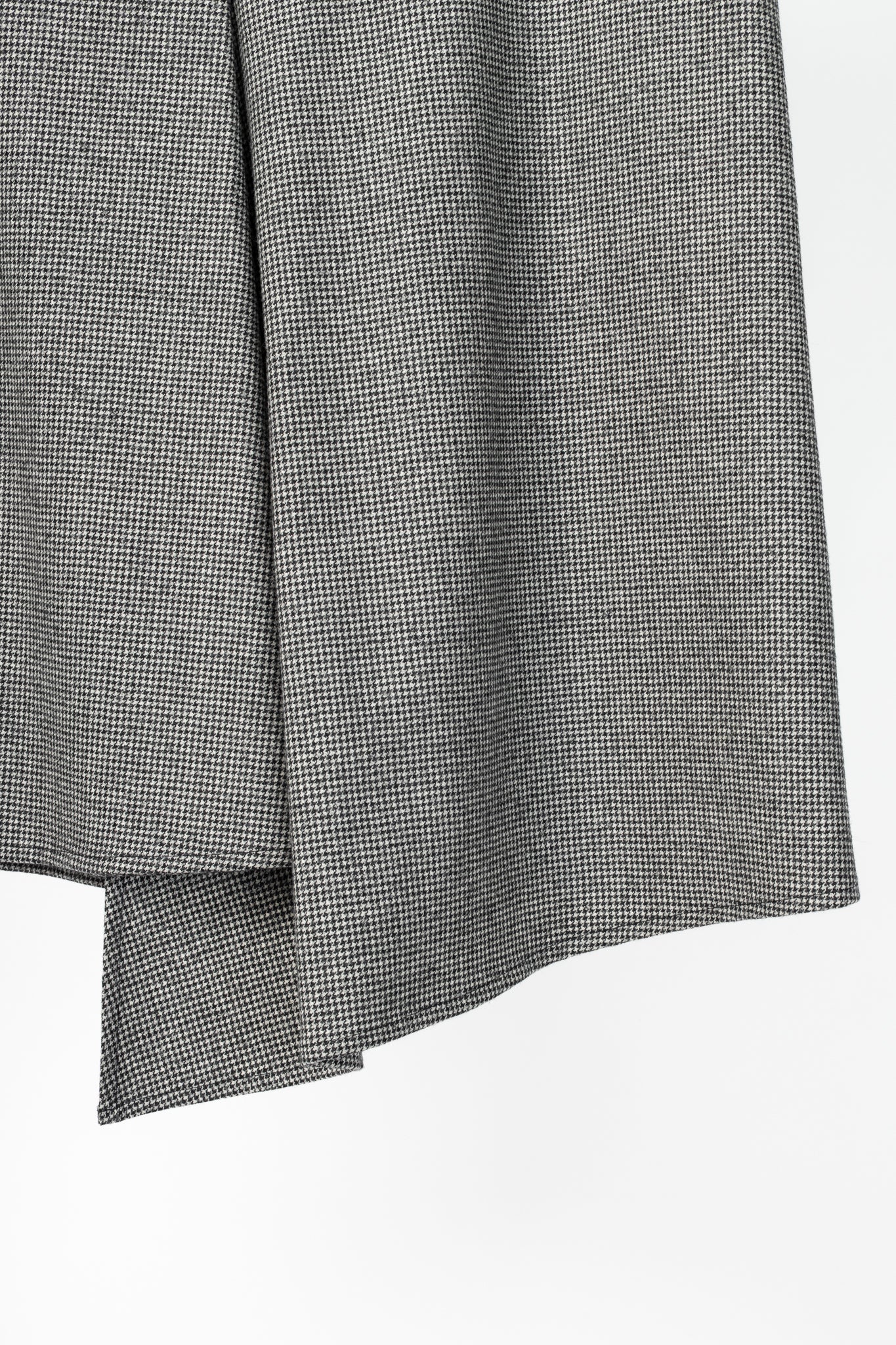 Tibi Black & Ivory Baby Houndstooth Slouch Skirt