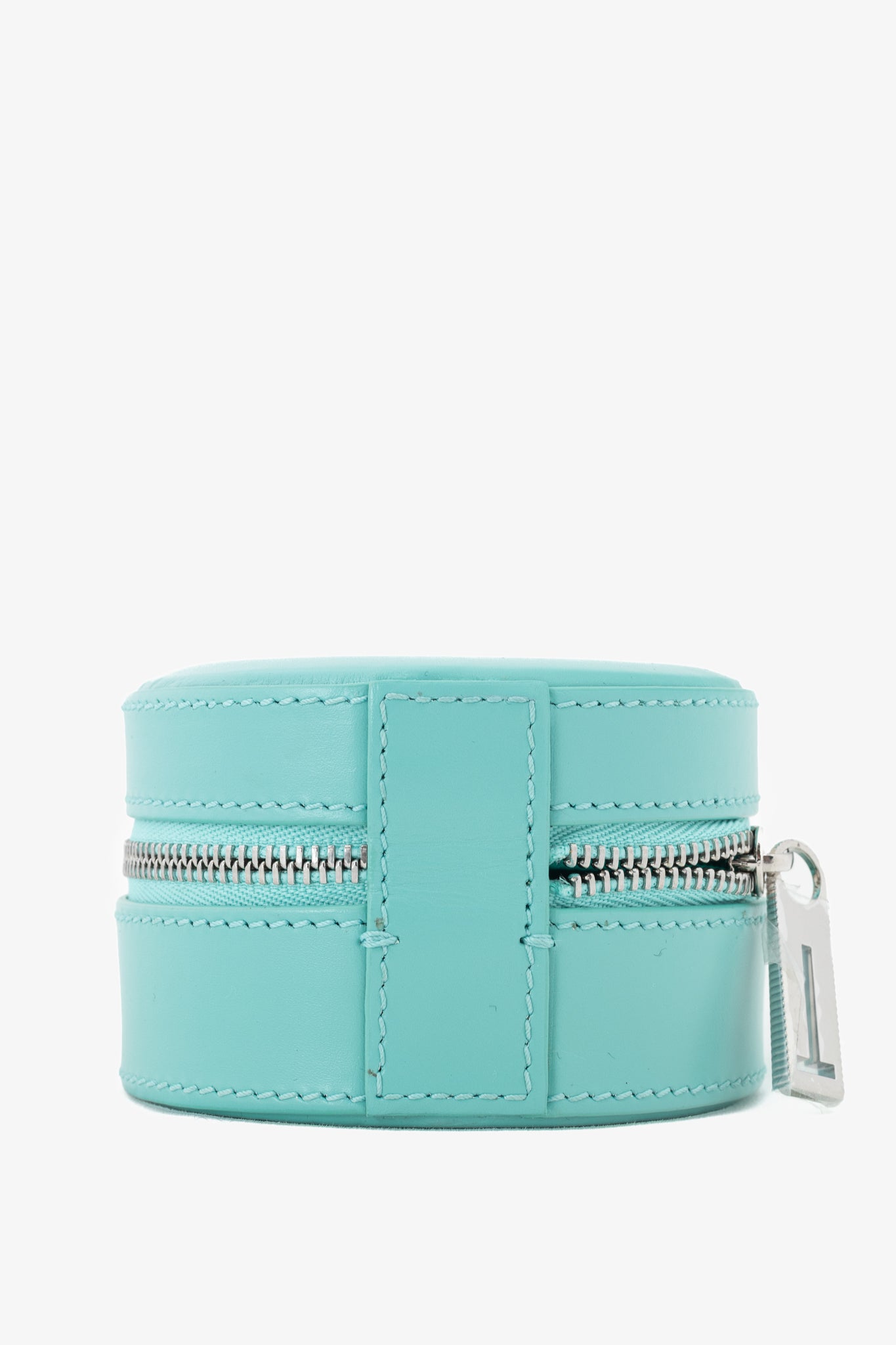 Tiffany & Co. Leather Tiffany Blue Round Jewelry Case – Blogger Armoire