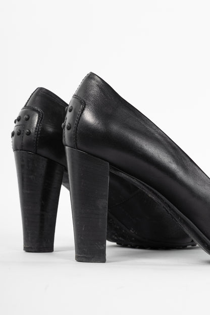 Tod’s Black Leather Horsebit Pumps