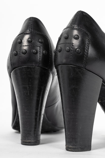 Tod’s Black Leather Horsebit Pumps