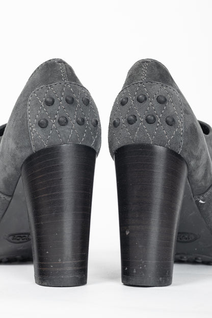 Tod's Grey Suede Cap-Toe Gommino Lace-Up Oxfords