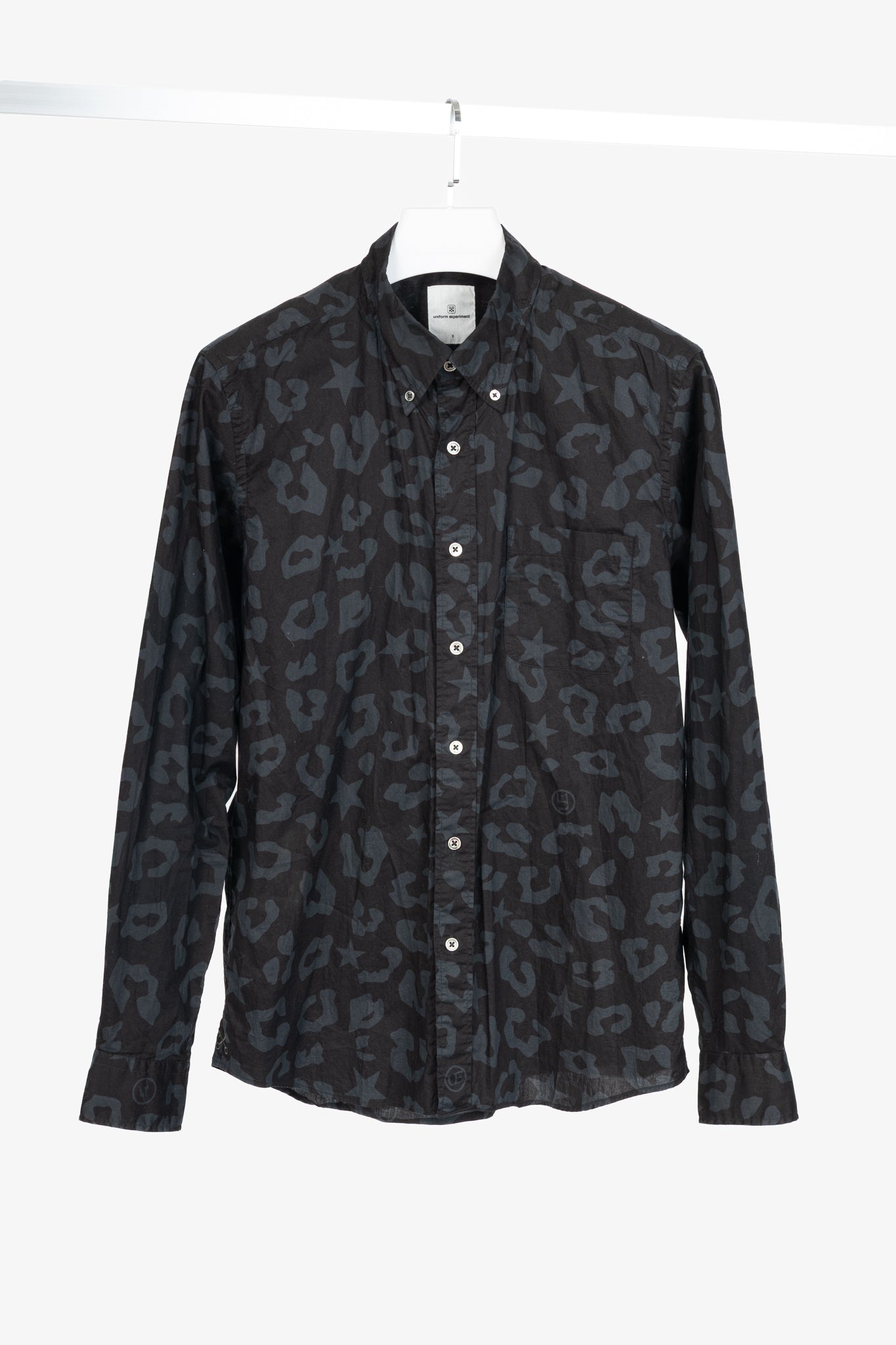 uniform experiment SS15 Black Big Leopard Star B.D Shirt