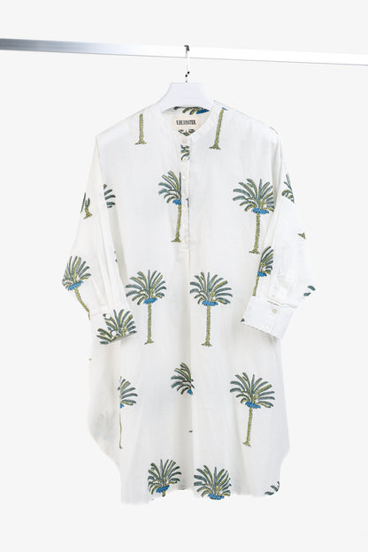 V de Vinster White & Green Oversized Palm Tree Print Tunic