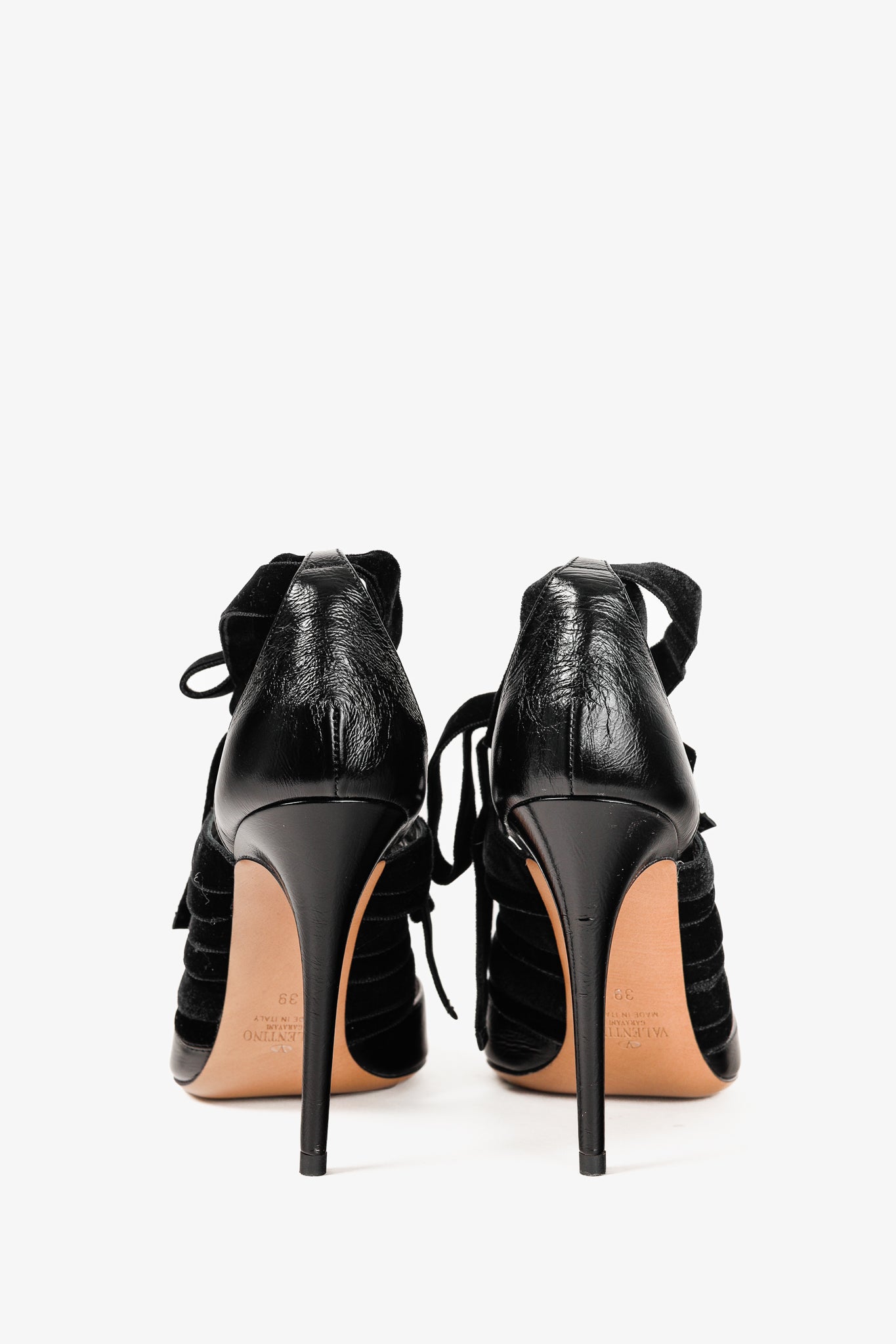 Valentino Garavani Velvet Straps Chain Ankle Strap Black Leather Pumps