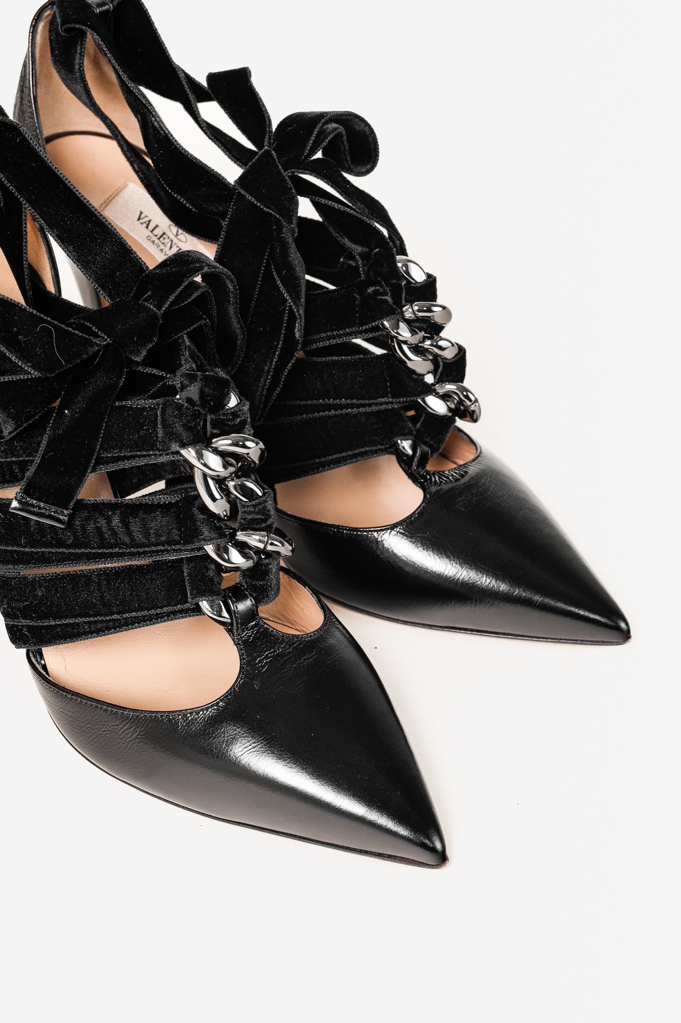 Valentino Garavani Velvet Straps Chain Ankle Strap Black Leather Pumps