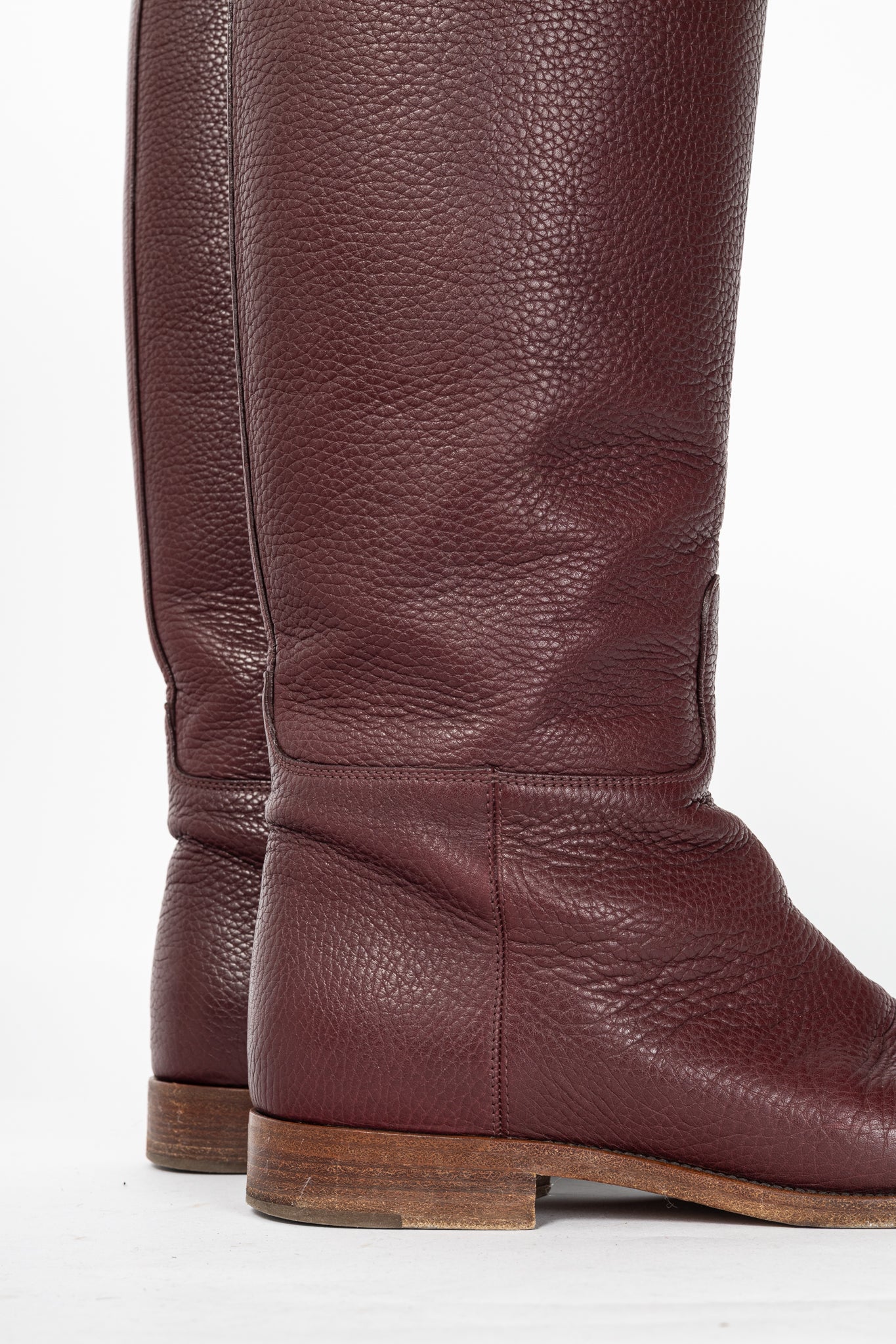 Valentino Garavani Burgundy Pebbled-Leather Rockstud-Buckle Riding Boots