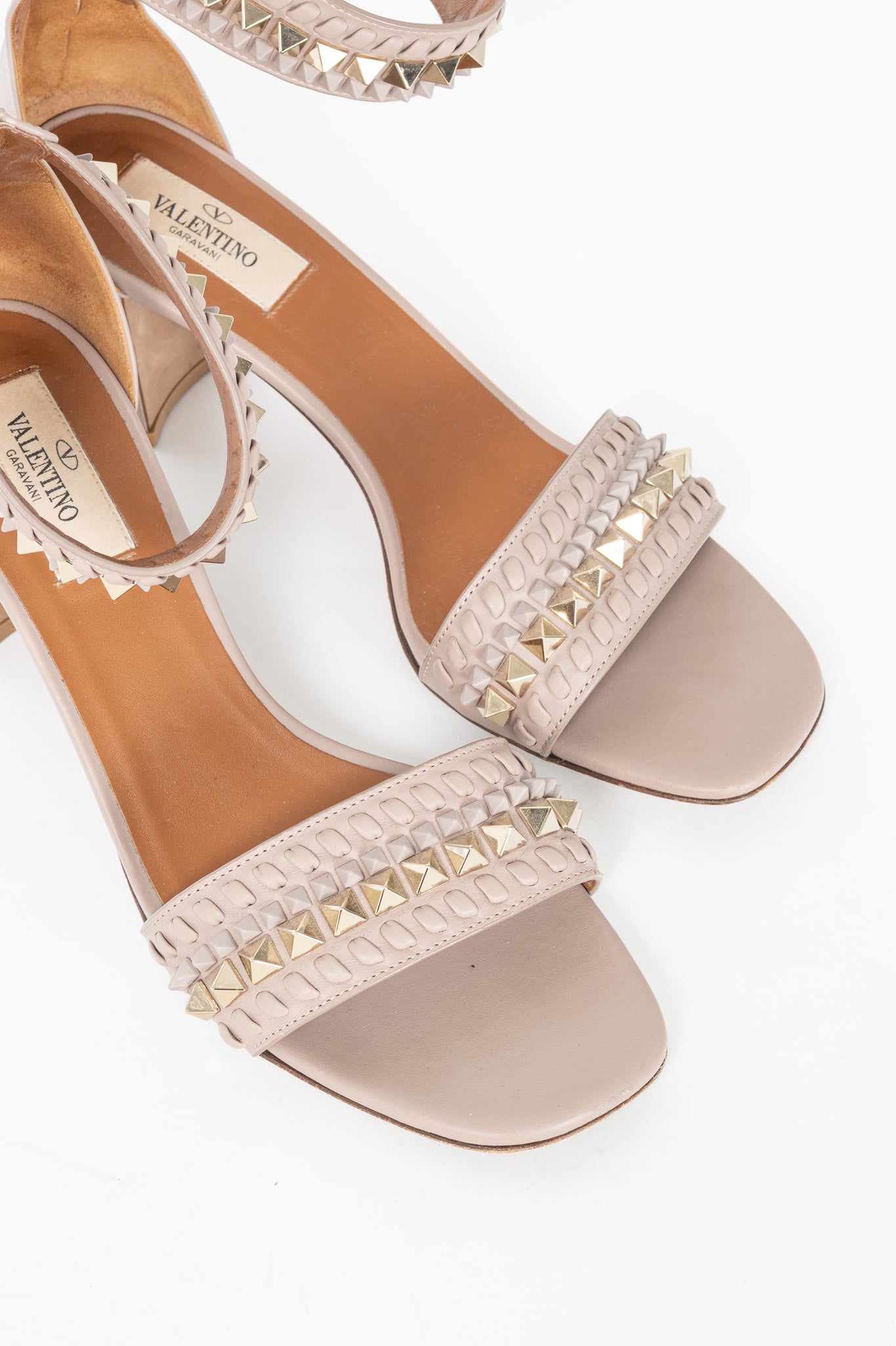 Valentino Garavani Poudre Rockstud Leather Whipstitch Sandals