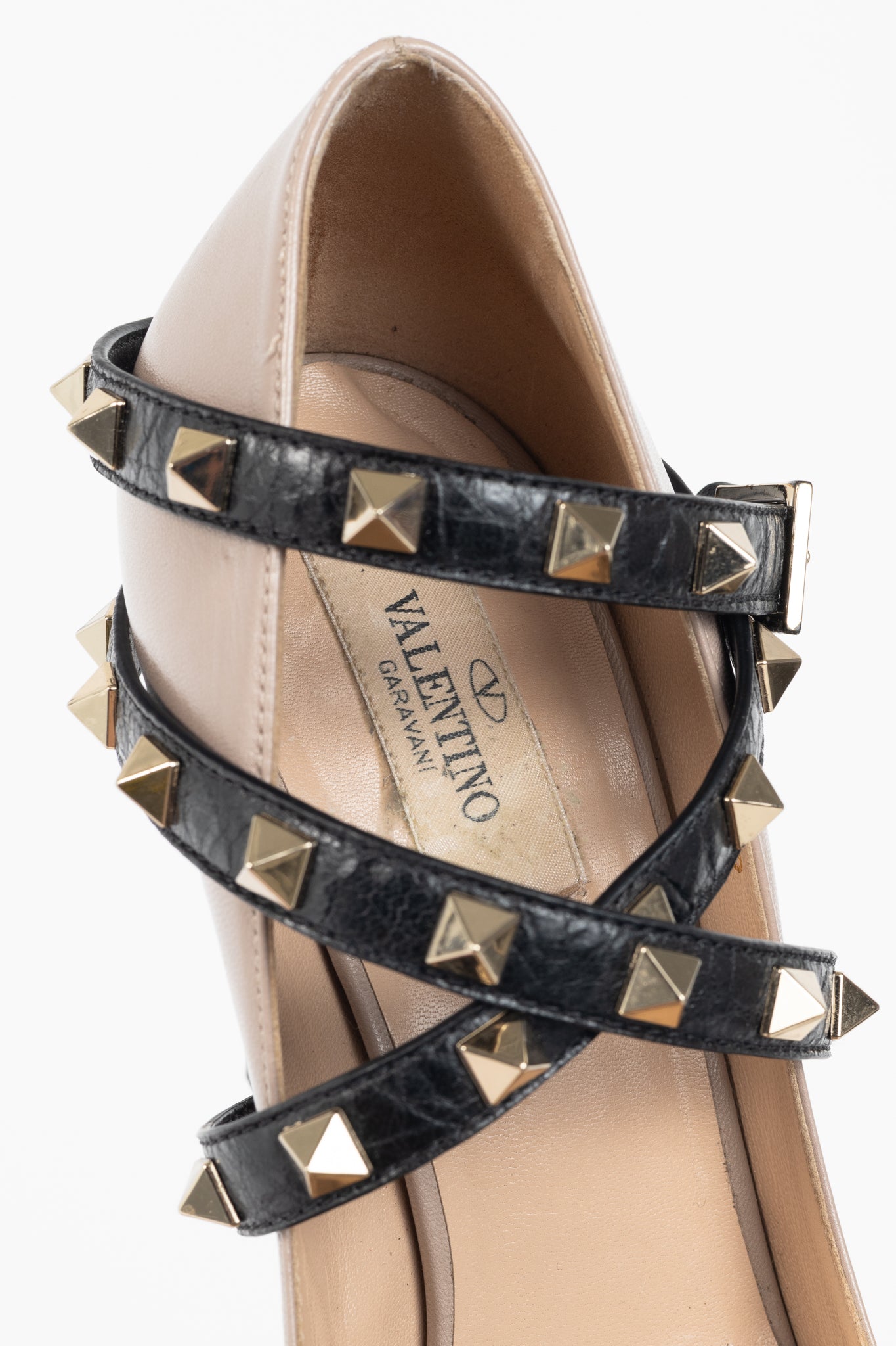 Valentino Garavani Studwrap Poudre & Noir Rockstud Pointed-Toe Pumps