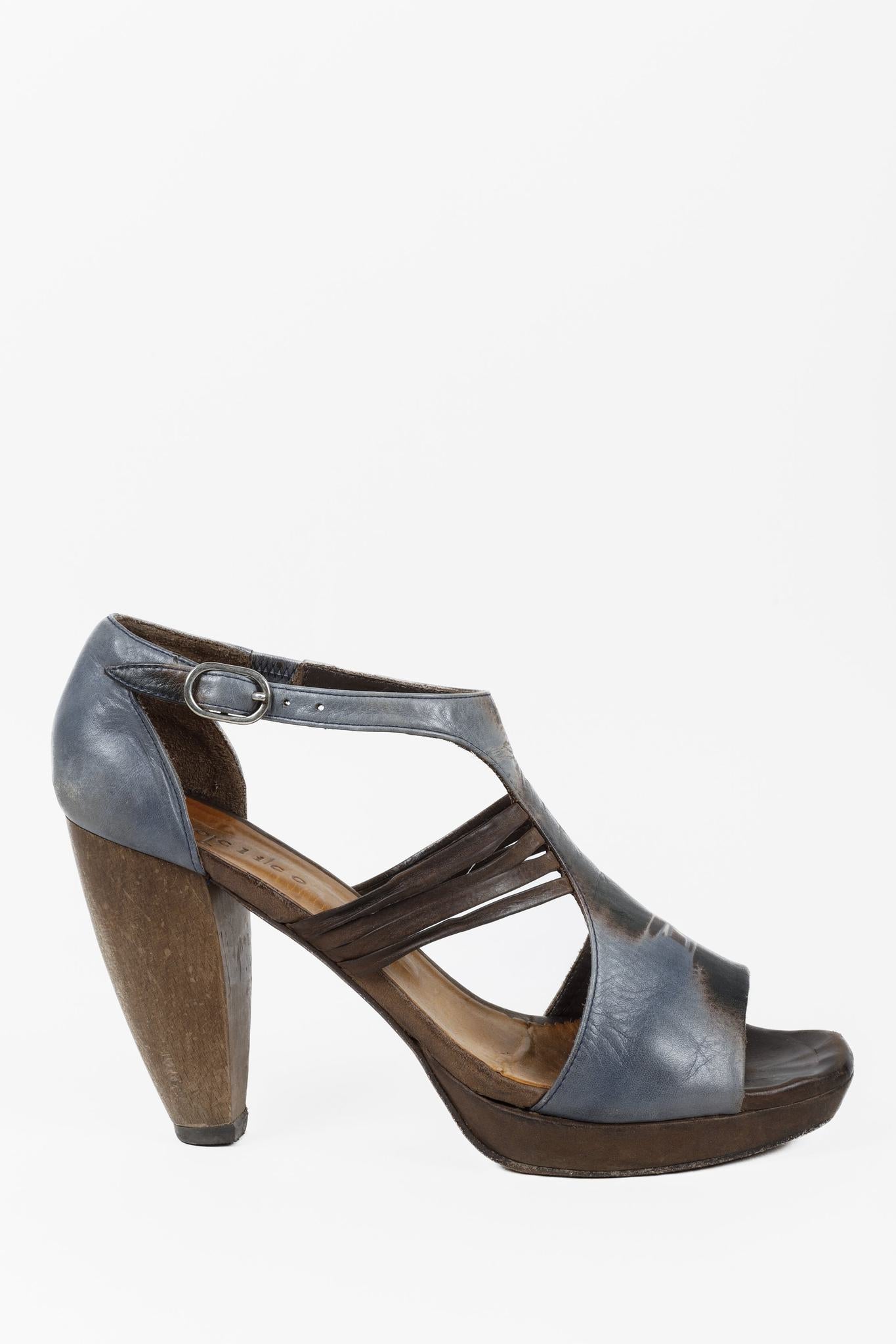 Coclico Abstract Blue Wood Heel Sandals