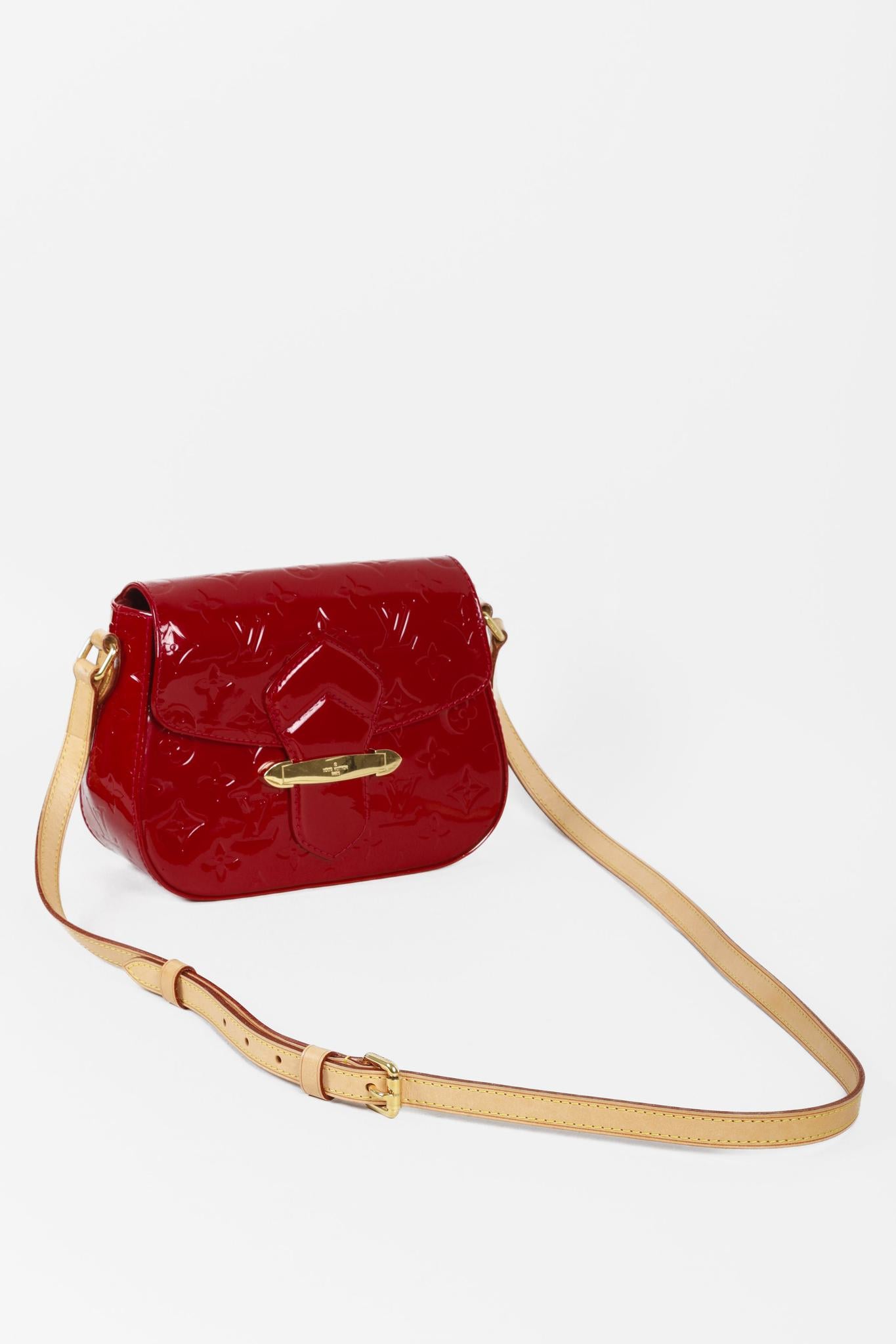 Louis Vuitton Bellflower PM Monogram Vernis Pomme D'Amour