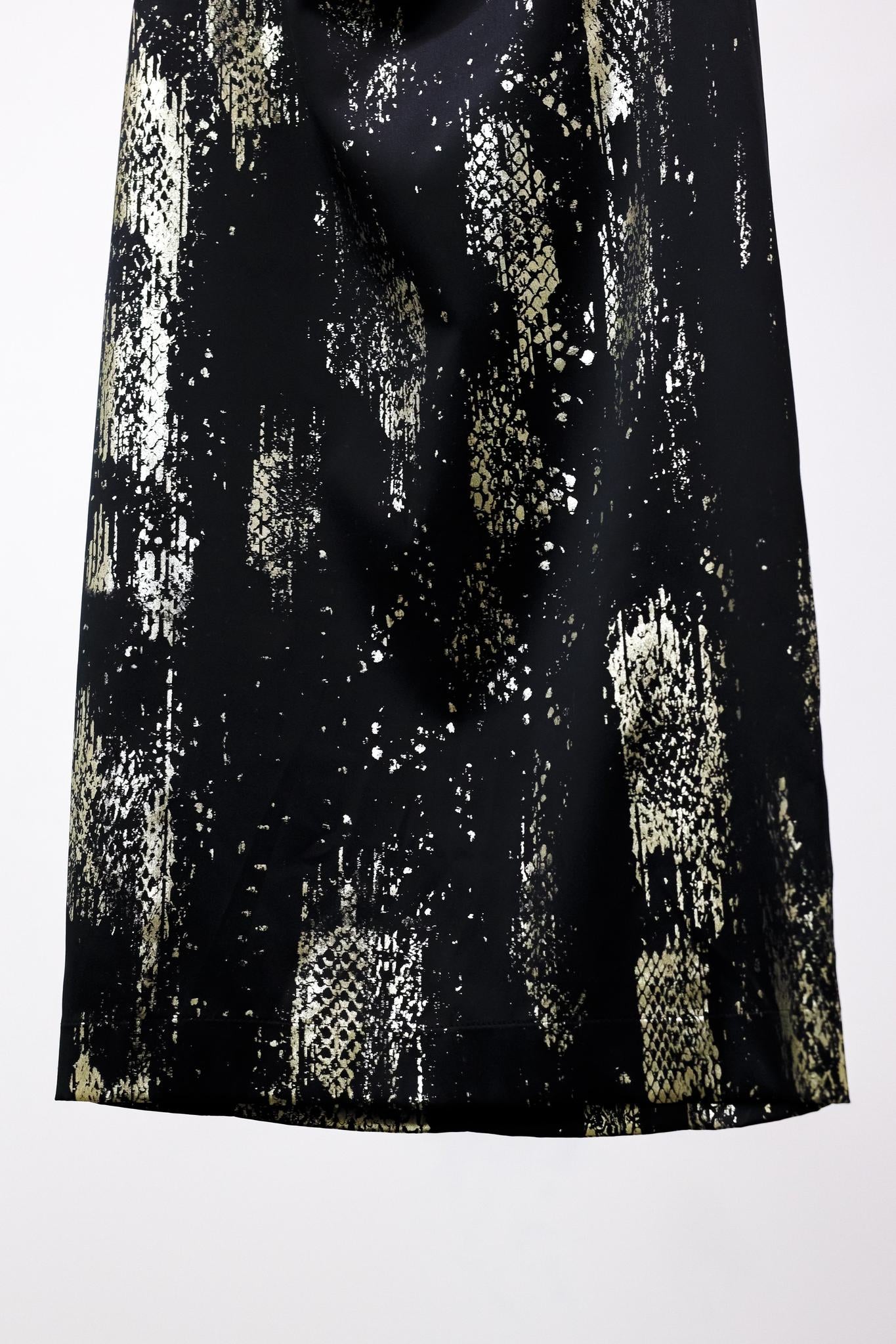 Just Cavalli Black and Gold Sleeveless Sheath Dress