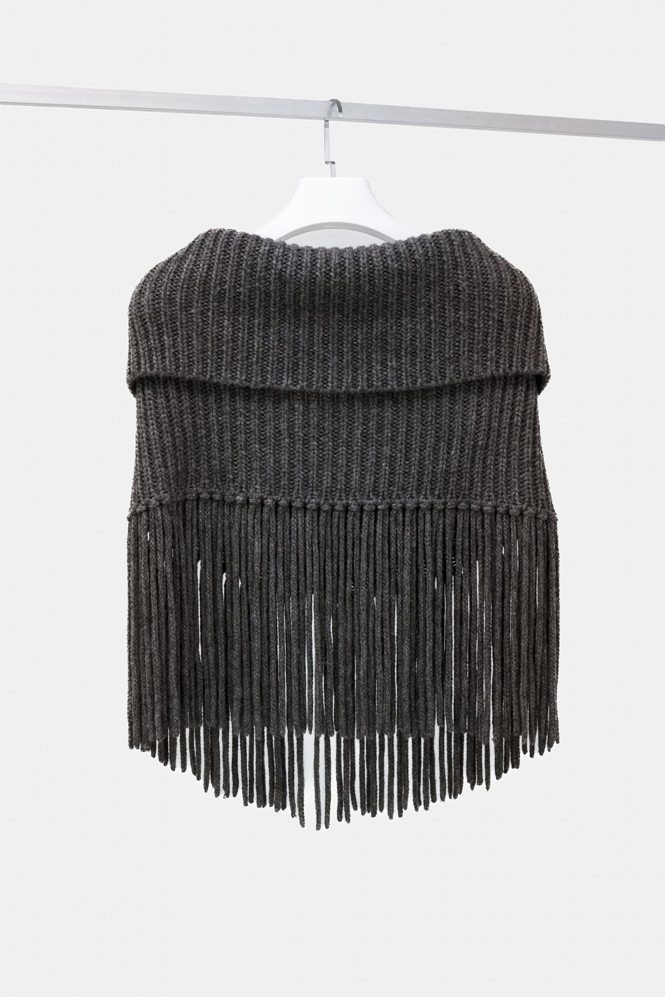 Gucci Grey Alpaca Fringe Knit Zip Collar Scarf